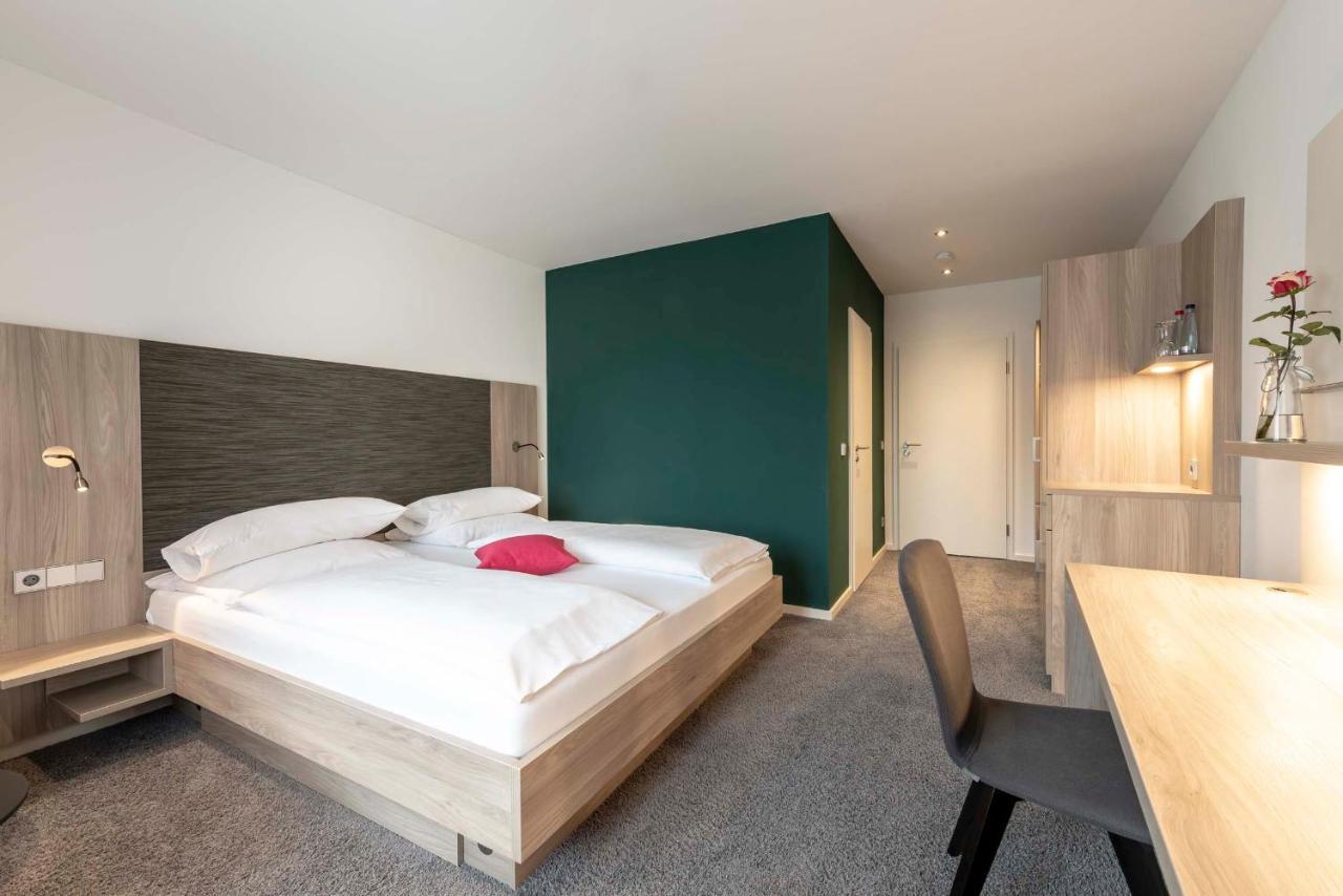 Hotel Gasthof Krone Niederstetten 외부 사진
